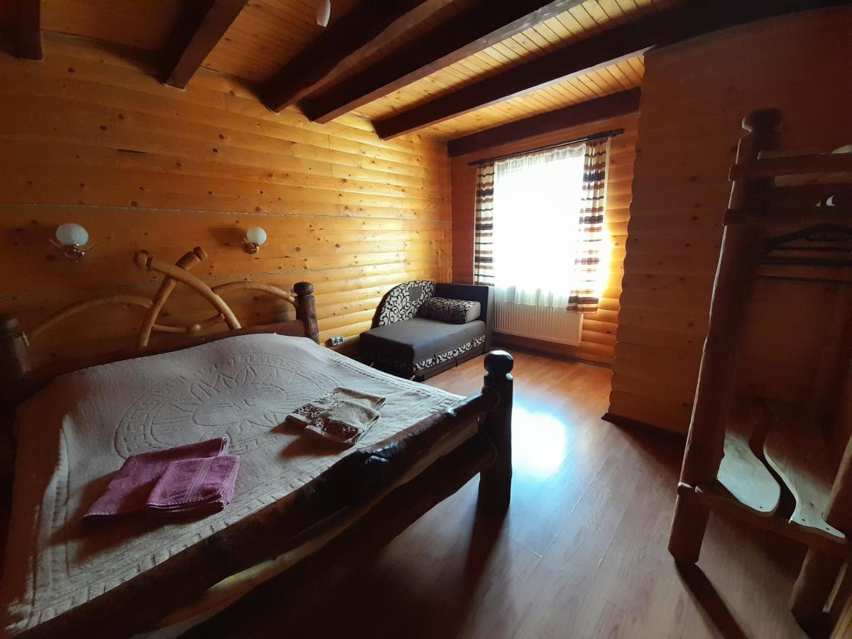 Cottage Zhelikhovskykh 타타리브 외부 사진