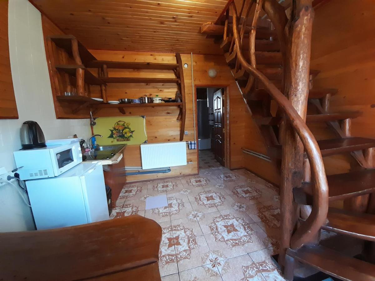 Cottage Zhelikhovskykh 타타리브 외부 사진