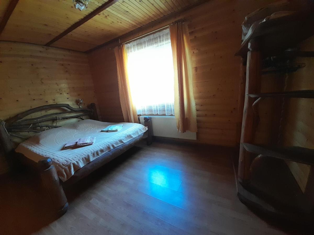 Cottage Zhelikhovskykh 타타리브 외부 사진