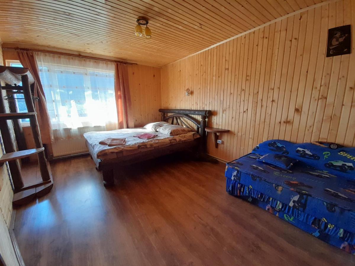 Cottage Zhelikhovskykh 타타리브 외부 사진
