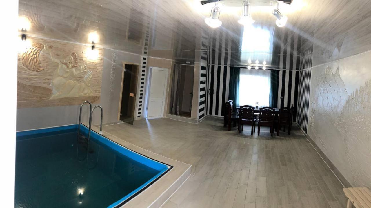 Cottage Zhelikhovskykh 타타리브 외부 사진